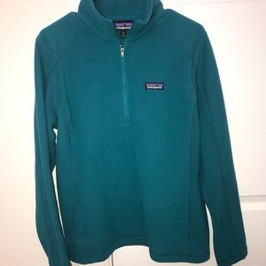 womens Patagonia fleece pullover